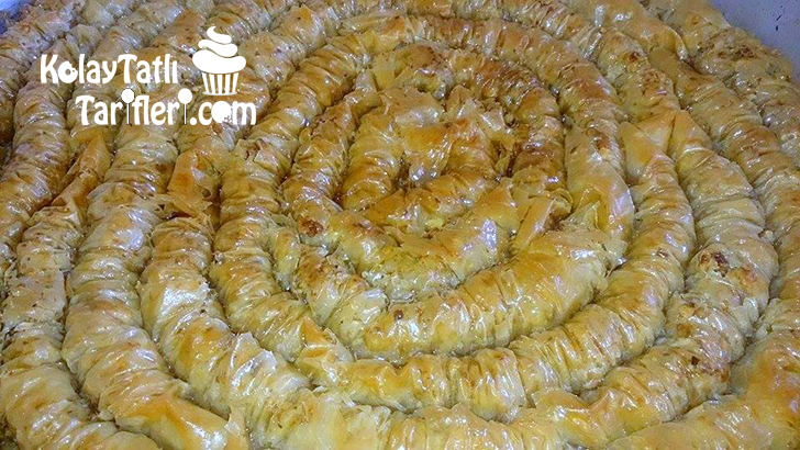 Baklavalık Yufkadan Burma Tatlısı Tarifi